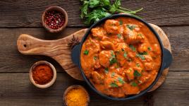 Butter Chicken: uvař si tradiční indickou delikatesu s bohatou historií