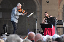 Letní festival hudby na zámku Dobříš 